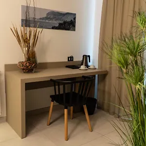 Pontemare 4*, Palermo Olaszország